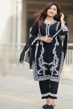 independent escorts in Pune